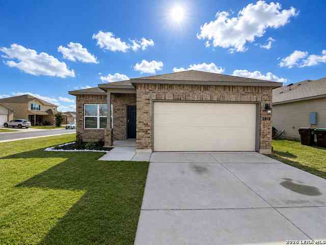 Homes For Sale - 2818 Moon Rock<br/> Bexar County, Converse, TX 78109