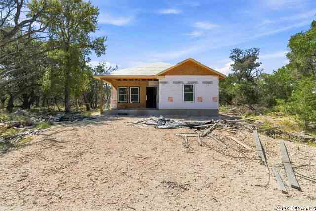 Homes For Sale - 1301 Winding Creek Trl<br/> Spring Branch, TX 78070