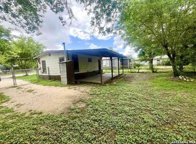 Homes For Sale - 1514 Commercial Ave<br/> San Antonio, TX 78221