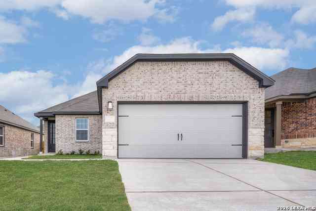 Homes For Sale - 6622 Thorpe Hollow<br/> Bexar County, Converse, TX 78109