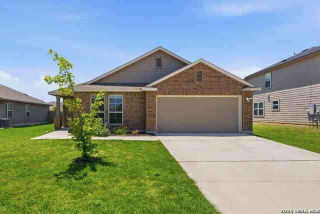 Homes For Sale - 1525 Birmingham Dr<br/> Guadalupe County, Seguin, TX 78155