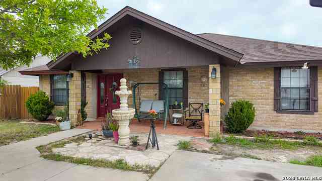 Homes For Sale - 113 Calle Alegre<br/> Eagle Pass, TX 78852