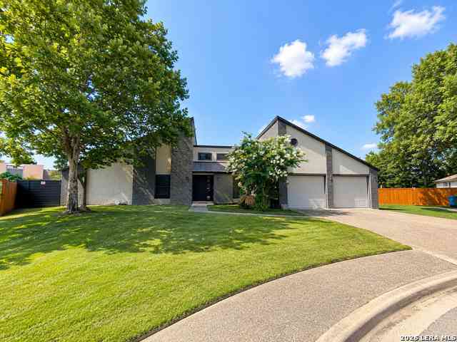 Homes For Sale - 13826 Hunters Hawk St<br/> San Antonio, TX 78230