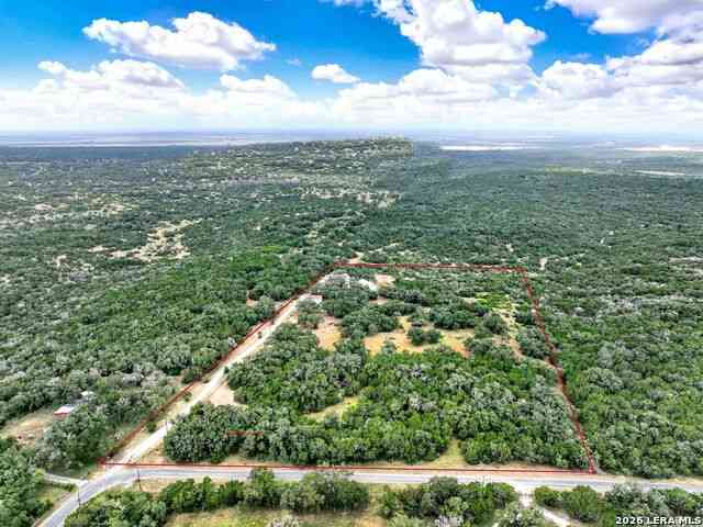 Homes For Sale - 205 County Road 3501<br/> Mico, TX 78056