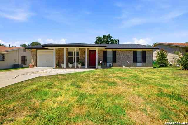 Homes For Sale - 4423 Sun Vista<br/> San Antonio, TX 78217