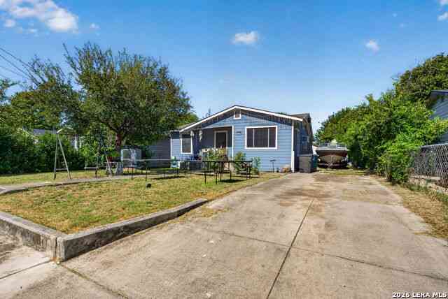 Homes For Sale - 2319 Valencia<br/> San Antonio, TX 78237