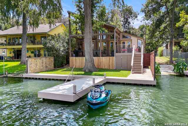 Homes For Sale - 247 Satterfield Rd<br/> New Braunfels, TX 78130