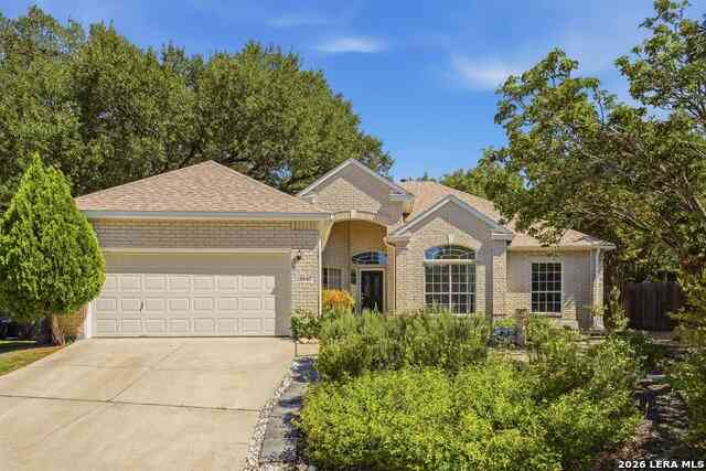 Homes For Sale - 13947 Amber Crst<br/> Bexar County, San Antonio, TX 78249