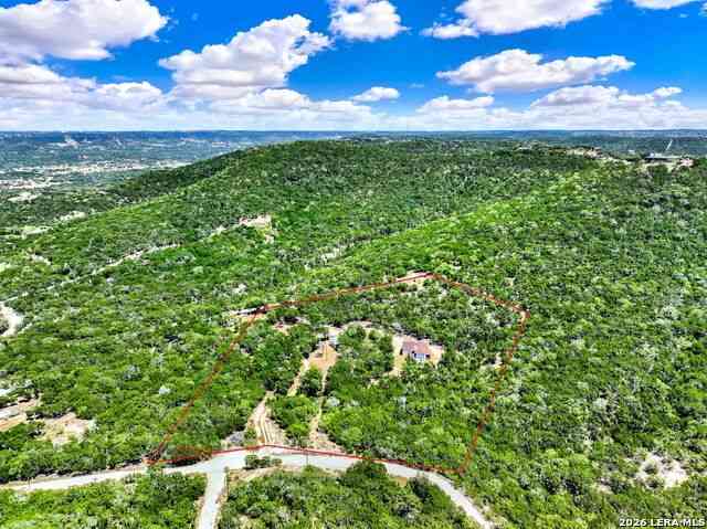 Homes For Sale - 223 Canyon View Dr<br/> Pipe Creek, TX 78063