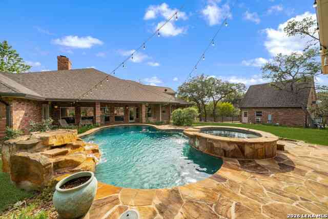 Homes For Sale - 8639 Raintree Woods Dr<br/> Bexar County, Fair Oaks Ranch, TX 78015