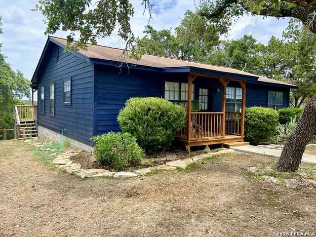 Homes For Sale - 156 Misty Hills Dr<br/> Canyon Lake, TX 78133