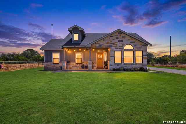 Homes For Sale - 7306 Tiff Nicole Ln<br/> Bexar County, Von Ormy, TX 78073