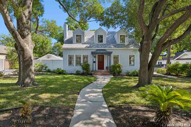 Homes For Sale - 120 Lamont Ave<br/> Bexar County, Alamo Heights, TX 78209