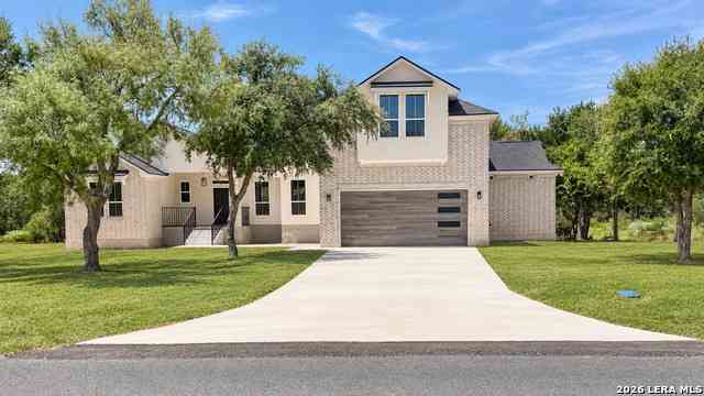 Homes For Sale - 7008 Circle Oak Dr<br/> Comal County, Bulverde, TX 78163