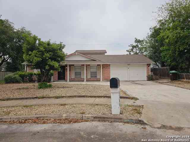 Homes For Sale - 6700 Yellow Rose St<br/> Bexar County, San Antonio, TX 78238