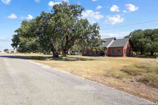 Homes For Sale - 310 Stone Crest<br/> Bandera, TX 78003