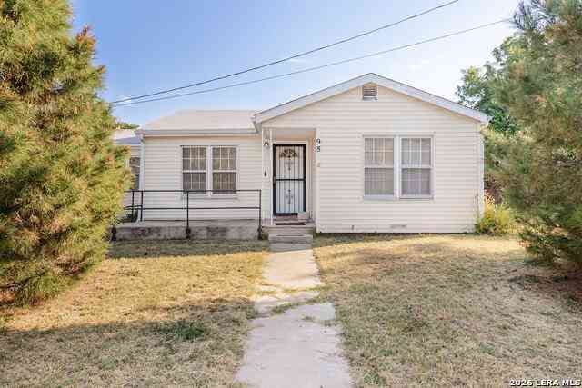 Homes For Sale - 98 Belaire Ave<br/> Tom Green County, San Angelo, TX 76903