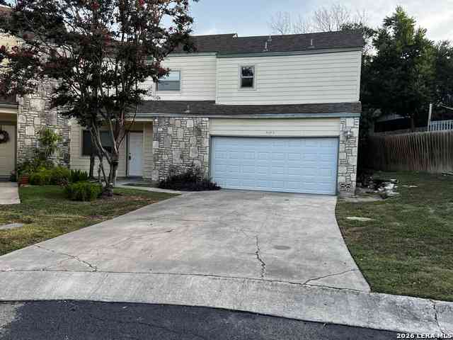 Townhouse For Sale - 8573 Echo Creek Ln<br/> Bexar County, San Antonio, TX 78240