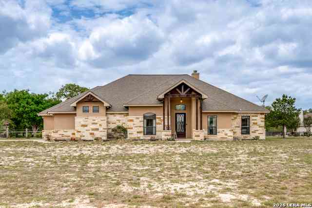 Homes For Sale - 112 S Abrego Xing<br/> Wilson County, Floresville, TX 78114