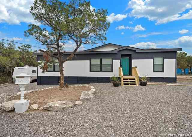 Mobile Home For Sale - 6739 Whartons Dock Rd<br/> Bandera, TX 78003