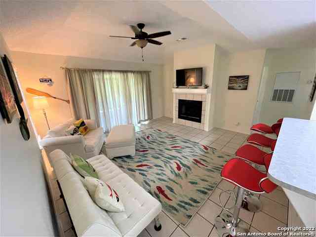 Homes For Sale - 440 Watts<br/> Canyon Lake, TX 78133