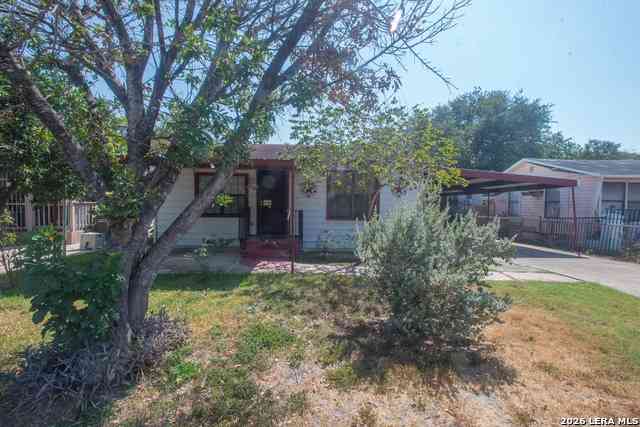 Homes For Sale - 4142 Commercial Ave<br/> San Antonio, TX 78221