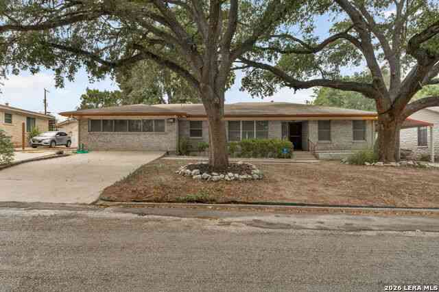 Homes For Sale - 623 Channing Ave<br/> San Antonio, TX 78210