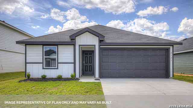 Homes For Sale - 302 Windflower Cove<br/> Luling, TX 78648