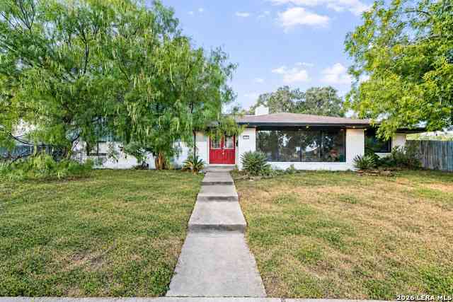 Homes For Sale - 3105 Peachtree St<br/> Nueces County, Corpus Christi, TX 78410