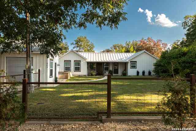 Homes For Sale - 903 Front St<br/> Kendall County, Comfort, TX 78013