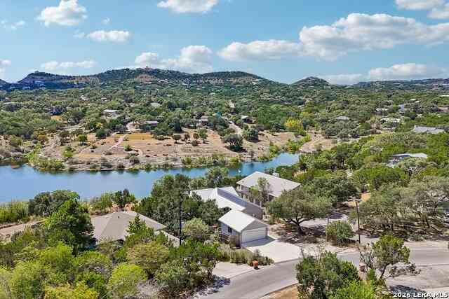 Homes For Sale - 2042 Colleen Dr<br/> Canyon Lake, TX 78133