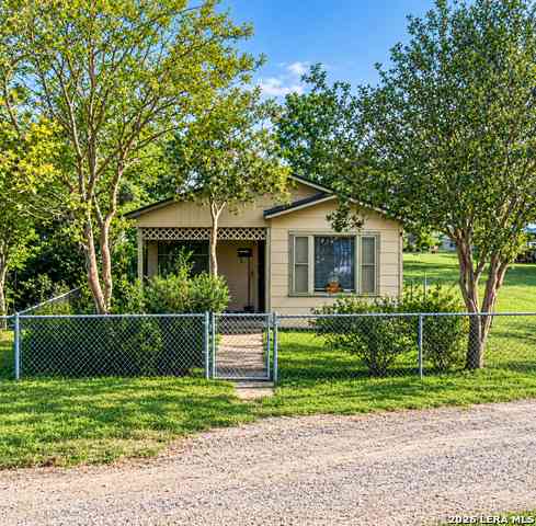 Homes For Sale - 612 W Avenue D<br/> Nueces County, Robstown, TX 78380