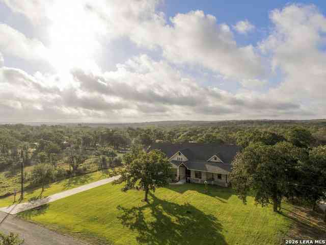 Homes For Sale - 120 Hidden Forest Dr<br/> La Vernia, TX 78121
