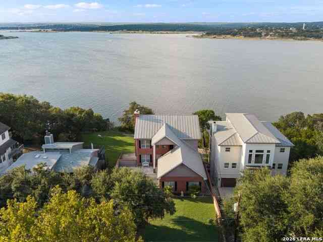 Homes For Sale - 1870 Stagecoach Dr<br/> Canyon Lake, TX 78133