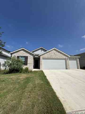 Homes For Sale - 1156 Limestone Rdg<br/> Seguin, TX 78155