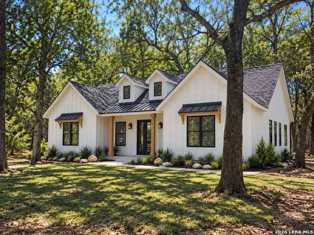 Homes For Sale - 729 County Road 664<br/> Medina County, Devine, TX 78016