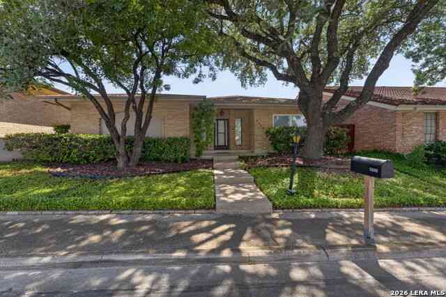 Homes For Sale - 5806 Winterhaven Dr<br/> Windcrest, TX 78239