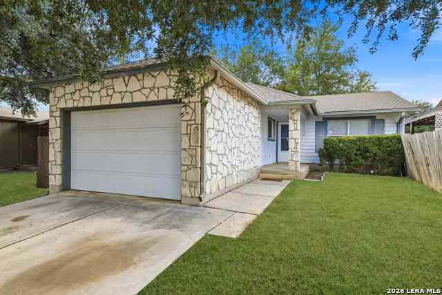 Homes For Sale - 9982 Misty Plain Dr<br/> San Antonio, TX 78245