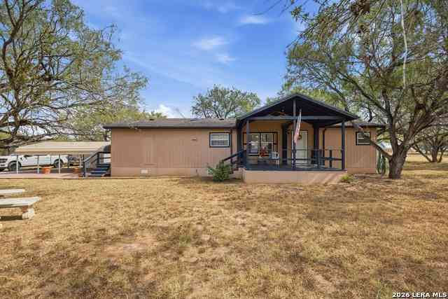 Mobile Home For Sale - 372 Homeridge Dr<br/> La Vernia, TX 78121