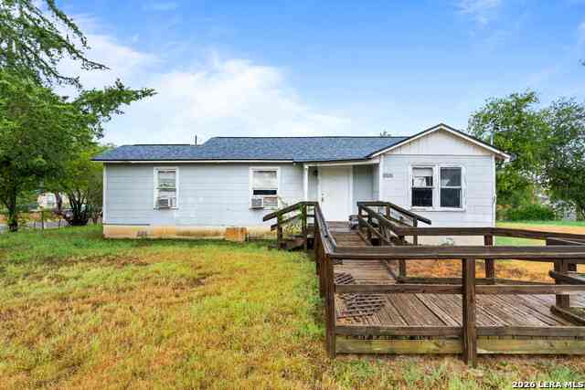 Homes For Sale - 1067 2nd St<br/> Floresville, TX 78114