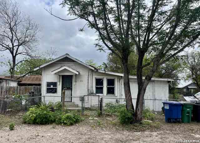 Homes For Sale - 214 N Palmetto<br/> San Antonio, TX 78202