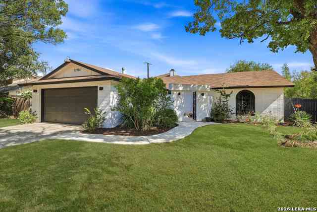 Homes For Sale - 13906 Tree Crossing St<br/> San Antonio, TX 78247