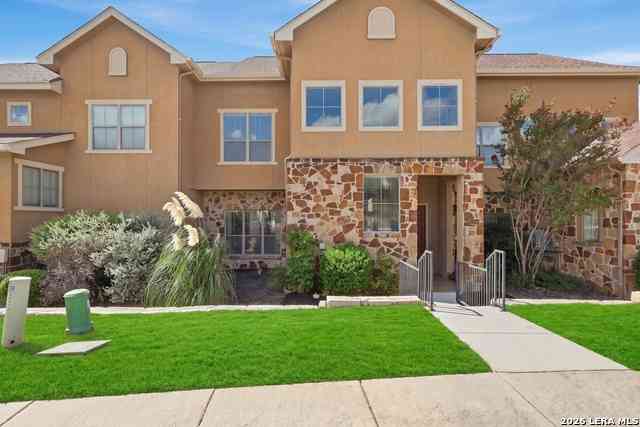 Townhouse For Sale - 22215 Sausalito<br/> San Antonio, TX 78258