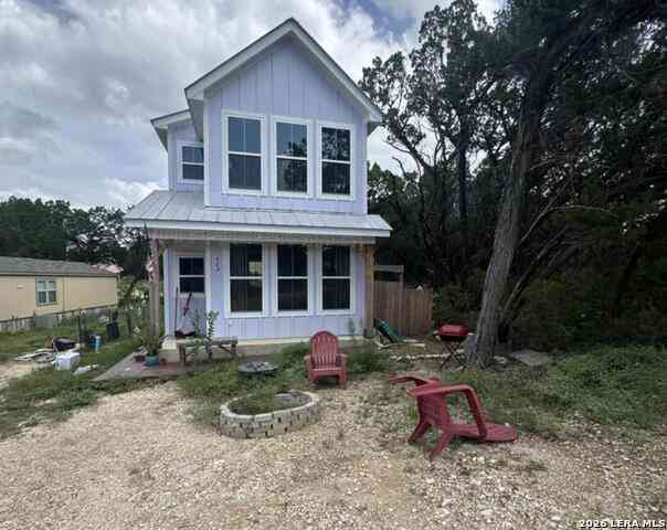 Homes For Sale - 422 Brushy Creek<br/> Bandera, TX 78003