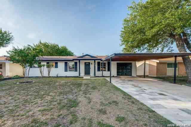 Homes For Sale - 5126 Village Path<br/> Bexar County, San Antonio, TX 78218