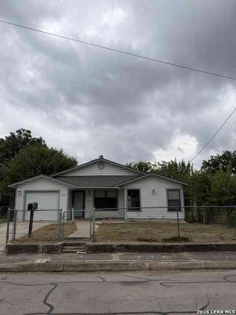 Homes For Sale - 314 Eskimo St<br/> San Antonio, TX 78225
