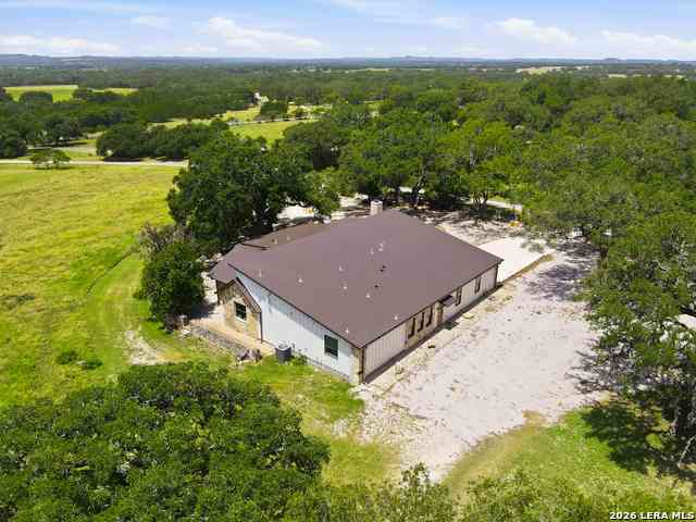Homes For Sale - 1668 Rocky Rd<br/> Blanco, TX 78606