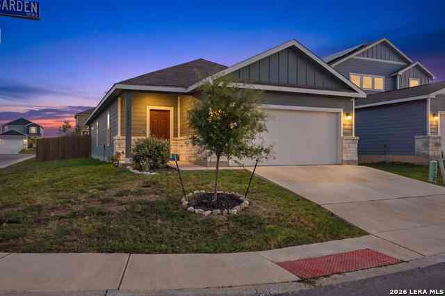 Homes For Sale - 10738 Gilmore Gdn<br/> Bexar County, Converse, TX 78109