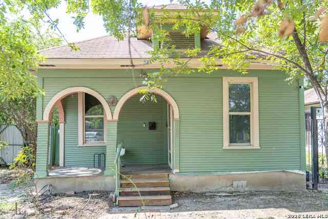 Homes For Sale - 105 Aganier Ave<br/> Bexar County, San Antonio, TX 78212