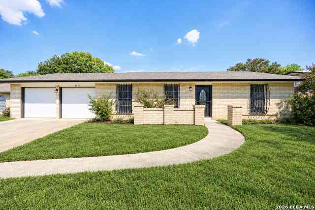 Homes For Sale - 4355 Springview Dr<br/> Bexar County, San Antonio, TX 78222